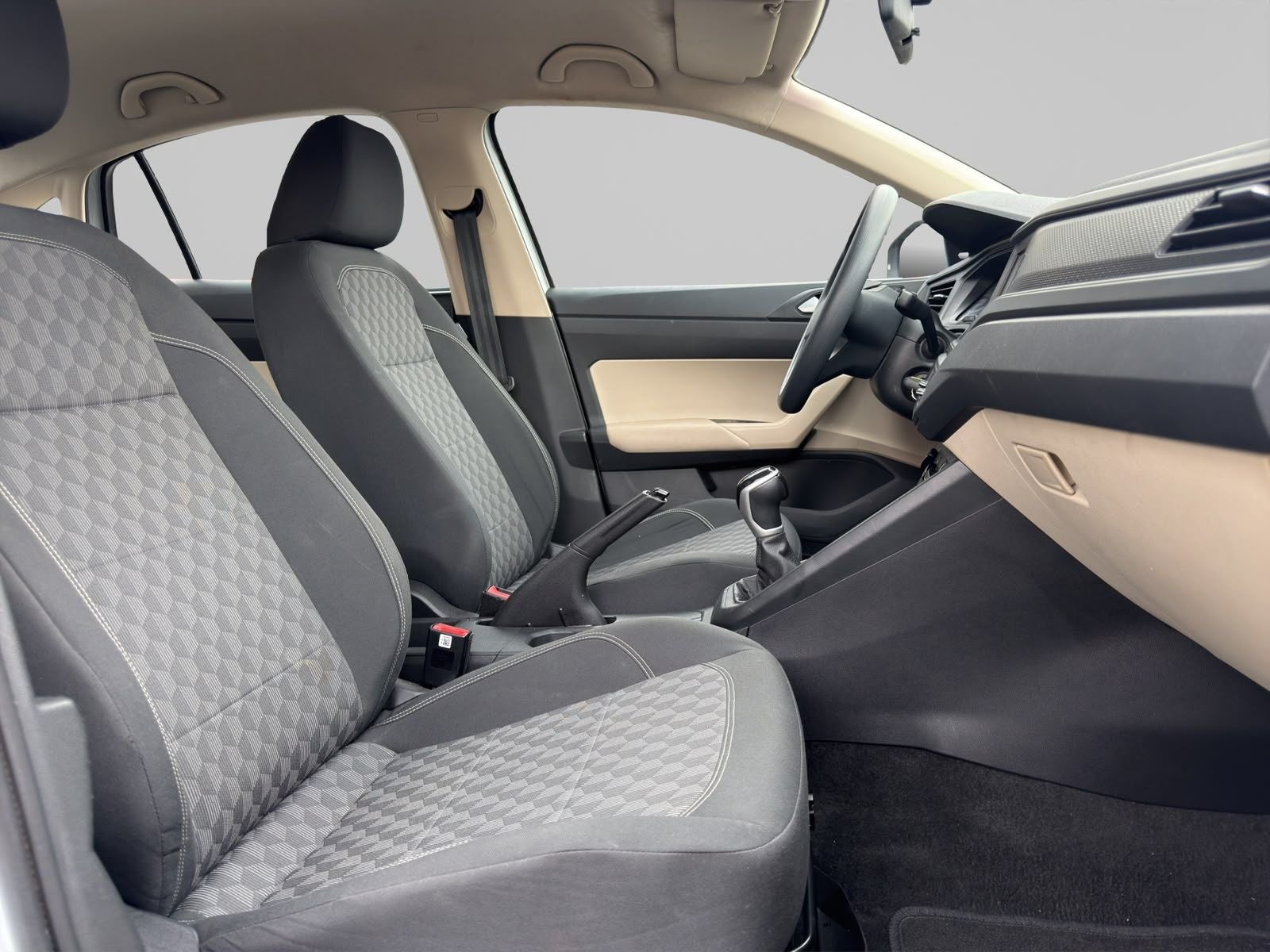 2024 Volkswagen VIRTUS 4P TRENDLINE L41.6 AUT