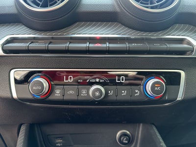 2019 Audi Q2 5 PTS SELECT 14T 150 HP S TRONIC PIEL F LED RA-17